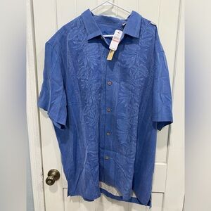 NWT Tommy Bahama button down relaxed